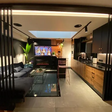 Апартаменты No 7 Z Sauna I Jacuzzi